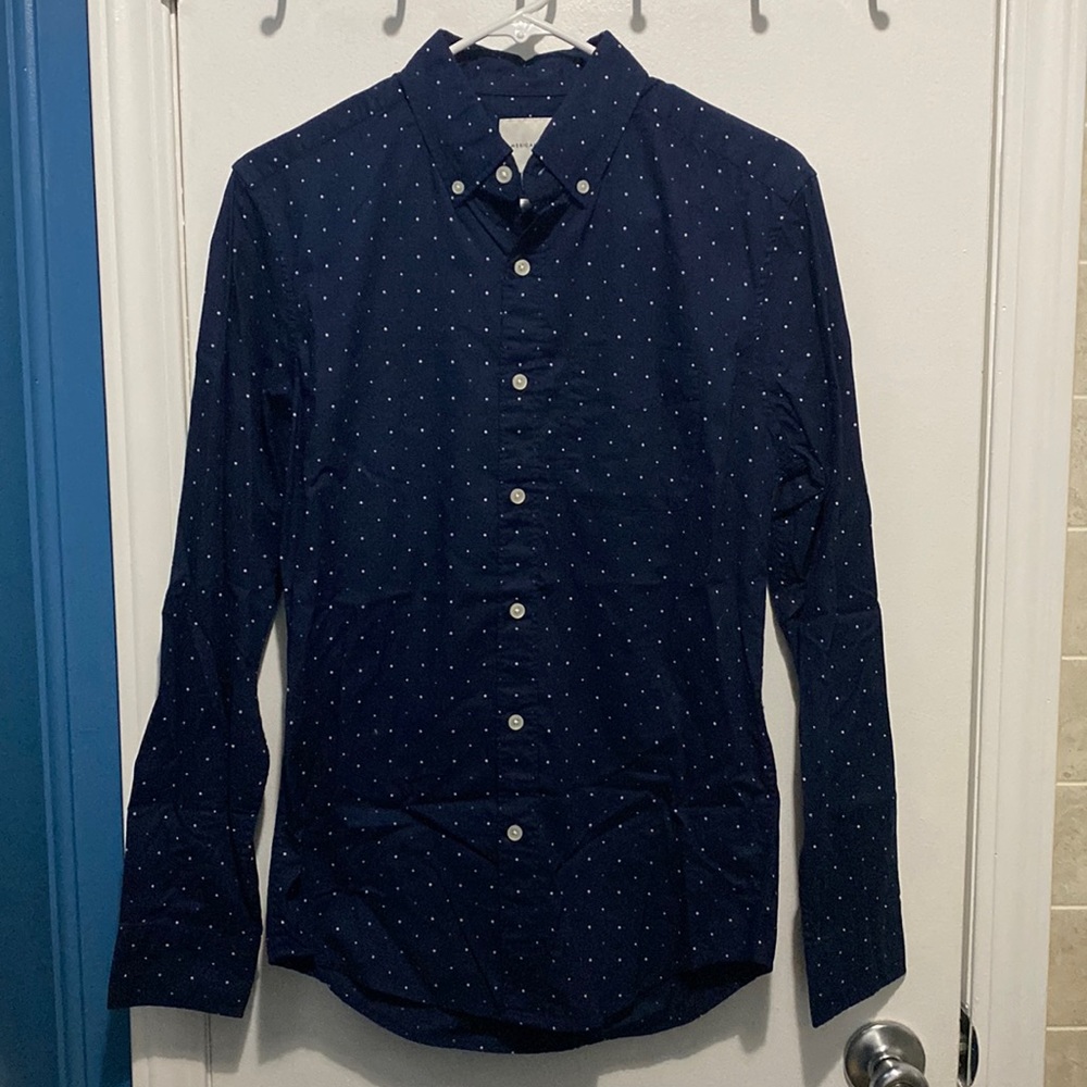American Eagle button down